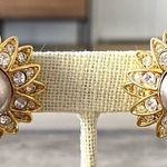 Joan Rivers Vintage  Pearl Crystal Flower Earrings Photo 0
