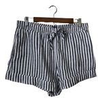 Universal Threads Universal Thread Shorts, sz Medium Photo 0