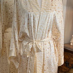 Show Me Your Mumu  Cream Patterned Robe NWT Photo 0