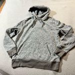 Gap  Women’s Grey White Heathered Pullover Hoodie Kangaroo Pockets Medium EUC Photo 0