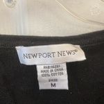 Newport News FINAL MARKDOWN  draped front top medium Photo 3
