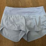 Lululemon Speed Short 2.5” Photo 0