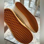 Vans  Women’s Ward Grey Suede High Top Shoe Photo 7