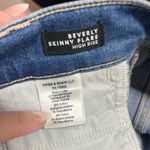 Veronica Beard Beverly high-rise flared jeans in Lakeshore size 25 women’s denim Photo 2