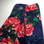 LuLaRoe Jade Capri Leggings Photo 9