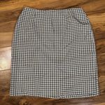 Ann Taylor  Black Skirt with Back Split Size 8 Photo 0