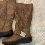 Dream Paris Beautiful Dream Pairs Women’s Boots Brand New size 10 Photo 2