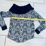 Abercrombie & Fitch Black White Off the Shoulder Sweater SZ S Wool Alpaca Blend Photo 2