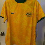 Australia 2022/23 Stadium Home Nike Football Soccer Jersey Medium‎ Women​ Photo 0