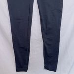 Amazon Branded Black Mid Rise Butt Scrunch Athletic Ankle Length Leggings small Photo 2