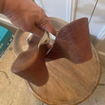 Italian Shoemakers Italian Shoemaker White Double‎ Strap Wedges 10M Photo 4