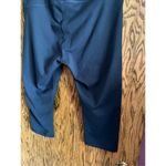 The North Face  Blue Capri Leggings Woman’s Size XL Photo 7