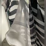 New York And Company  Short Sleeve Size S Photo 4