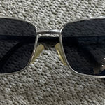 Kenneth Cole silver Sunglasses. Photo 0