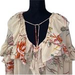 H&M Floral Print Low-cut Neckline Flow Chiffon
Top(Size Medium) Photo 3
