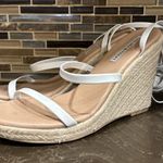 Chelsea and Violet Mariah Ankle Wrap Espadrille Wedge Sandals Ankle Straps White 9 Photo 4