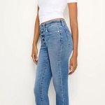 Good American NWT  Blue Buttonfly Highrise Stretch Good Classic Jeans Photo 3