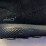 Skechers  black boots Size 6 Leather Upper Pull On Faux Fur Lining Memory Foam Photo 13