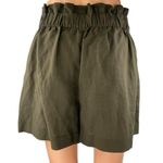 Club Monaco Women's Green Linen Belted High Rise Paperbag Mini Shorts Size 6 Photo 2