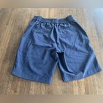 Tommy Bahama  Golf Navy Shorts - size M Photo 1