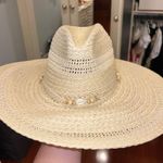 Universal Threads Raffia Beach Hat Photo 1