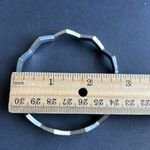 Women’s vintage retro silver‎ tone zig zag shaped bangle bracelet one size Silver Photo 5