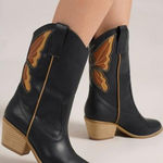 Beast Fashion  Butterfly‎ Cut Detail Point Toe Boots Photo 0