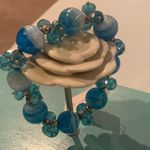 kim rogers 🏷️ NWT  Blue Stretch Bead Bracelet Photo 1