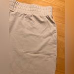 Belle Beach by Kim Gravel Cream Wide Leg Cropped Cream pants summer beach pocket Size L Photo 3