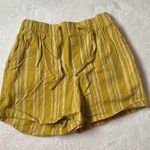 Uniqlo Linen Cotton High Waisted Shorts Mustard Photo 0