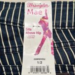 Wrangler Premium MAE Women's size 1 Stretch Denim Shorts Blue Pin Striped Photo 5
