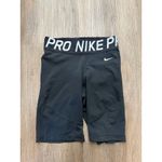 Nike  Pro Women's 8"‎ Compression Training Shorts Sz S Black Spandex Biker Shorts Photo 1