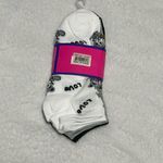 Amazon 3 pairs of cute socks | Size: 9-11 Photo 1