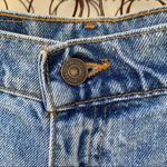 Levi's Vintage 90s Ladies 951 high rise relaxed fit jean shorts Size 12 Photo 4