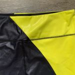 Zyia  Neon Yellow and Black Metallic Light n Tight Hi-Rise 7/8 Leggings 20 Photo 3