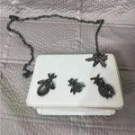 3 AM Forever white metal chain cross body fashion bags diamond stone bugs Photo 9