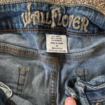 Wall Flower  Shorts Jean 9 Photo 1