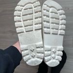 Old Navy  Slides Photo 2