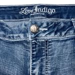 Love Indigo Medium Wash Mid Rise Bootcut Jeans w/ Rhinestone Stud Pockets SZ 16 Photo 4