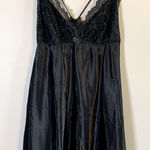 Flora Nikrooz Flora Black Satin and Lace Babydoll size L‎ Photo 0