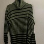 Carolyn Taylor  sweater large Photo 0