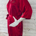 Kathy Ireland sleepwear robe color red size small Photo 2
