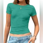 Boutique Green Short Sleeve Crop Fitted T-Shirt Photo 0
