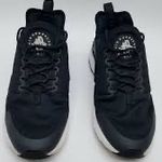 Nike  Women’s Air Huarache Run ultra black Photo 0