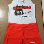 Hooters New Women’s  Tank and Shorts Outfit from Clearwater Florida Size Medium  Photo 6