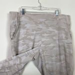 Athleta Plus Size Beige Grey Brooklyn Camo Jogger Pants Size 22 Photo 5
