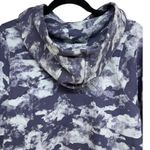 Lululemon Loungeful Cropped Hoodie Heritage Camo Wash WP Blue Multi Size 12 Photo 3