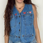 American Vintage vintage solutions denim vest embroidered patriotic flag heart patches Photo 0