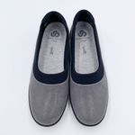 Cloudsteppers by Clarks Women's Ayla Pure Closed Toe Loafers Flats Size 6.5 Grey Gray Photo 2