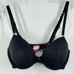 PINK - Victoria's Secret C30 Pink Victoria’s Secret black padded tshirt bra size 36C Photo 0